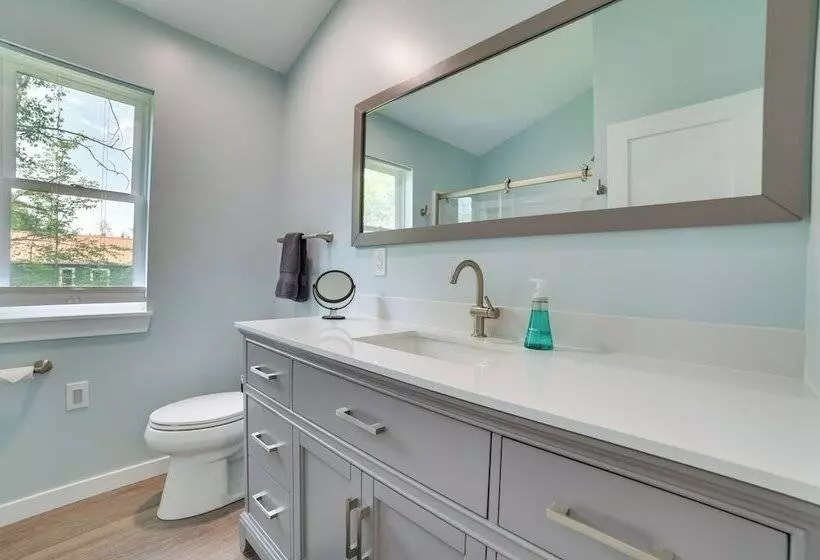 Higgins Lake Barndominium W/ Boat Parking!