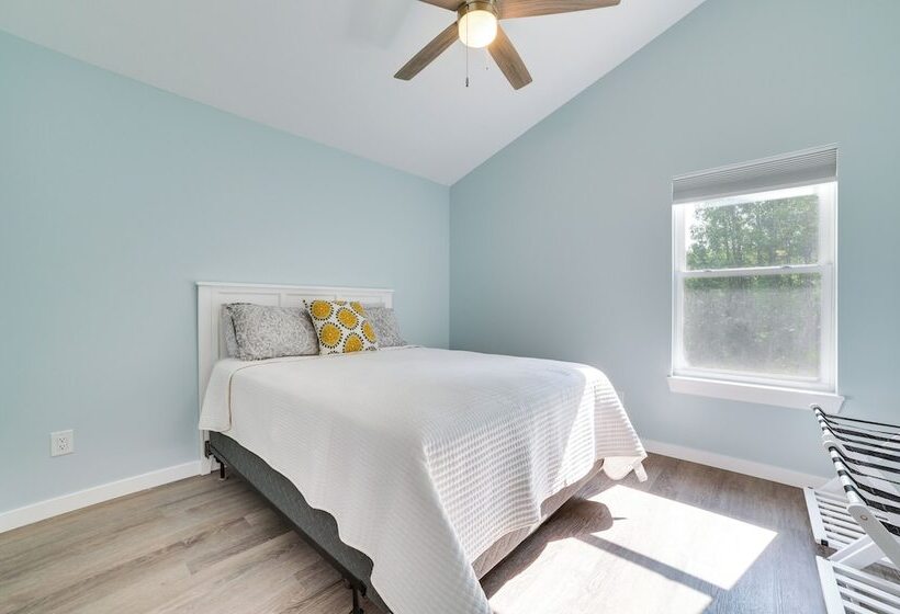 Higgins Lake Barndominium W/ Boat Parking!