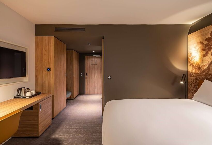 هتل Dolce By Wyndham Versailles Domaine Du Montcel