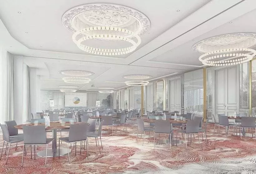 Hotelli Dolce By Wyndham Versailles Domaine Du Montcel