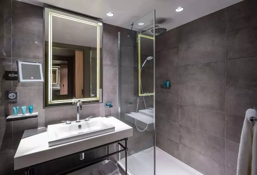 Hotelli Dolce By Wyndham Versailles Domaine Du Montcel