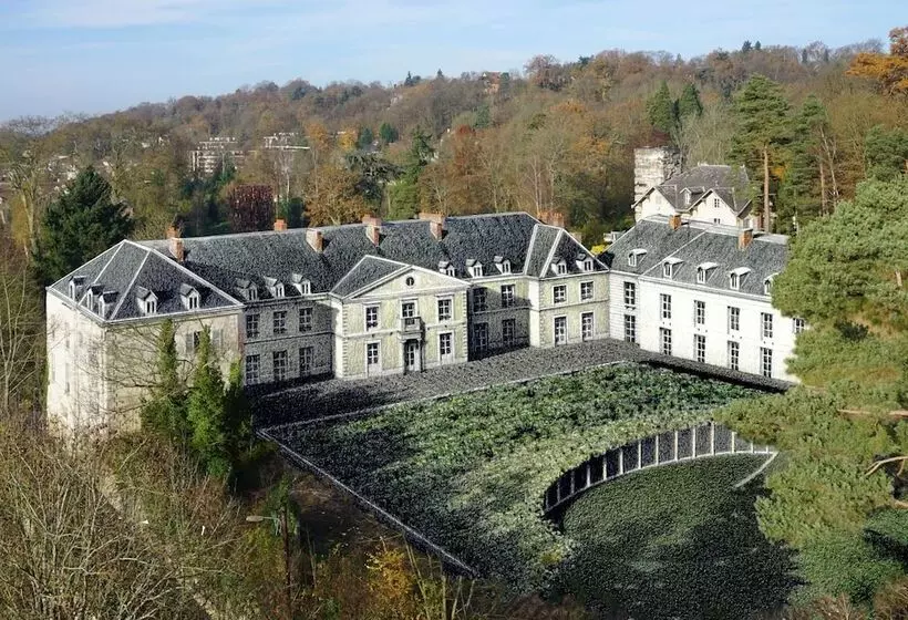 Hotelli Dolce By Wyndham Versailles Domaine Du Montcel