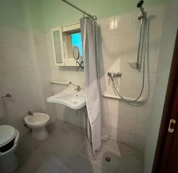 هتل Cattaleya Rooms