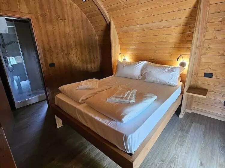 ホテル Vicolungo Glamor Lodge & Spa Ondaland Waterpark