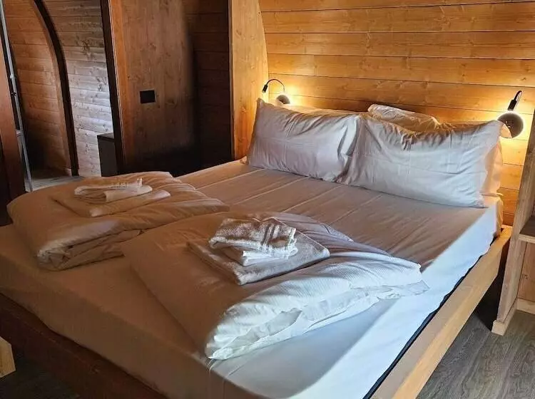 ホテル Vicolungo Glamor Lodge & Spa Ondaland Waterpark