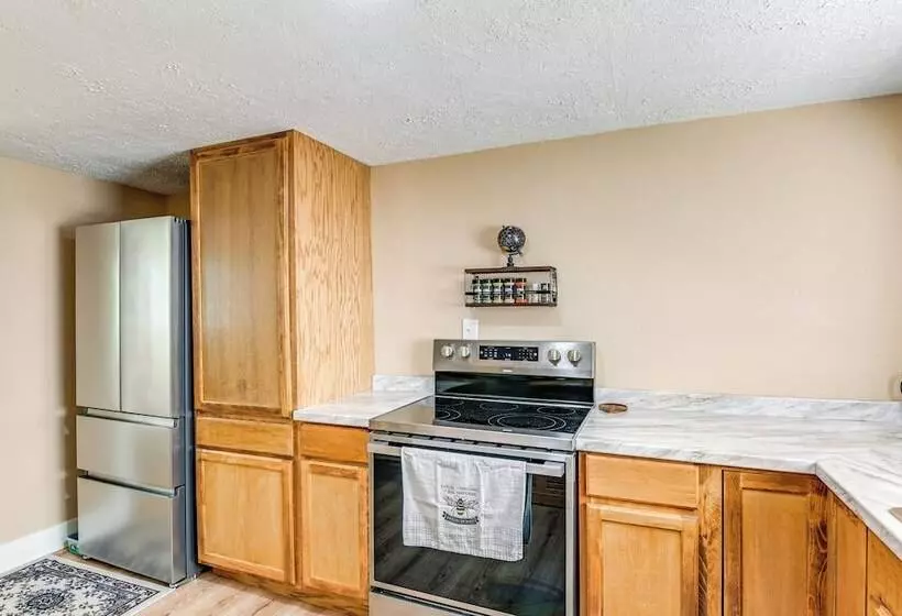 Middle Tennessee Cottage ~ 10 Mi To Dickson!