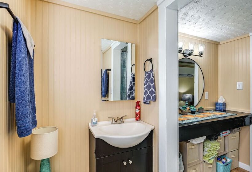 Middle Tennessee Cottage ~ 10 Mi To Dickson!