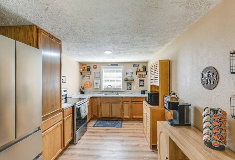 Middle Tennessee Cottage ~ 10 Mi To Dickson!