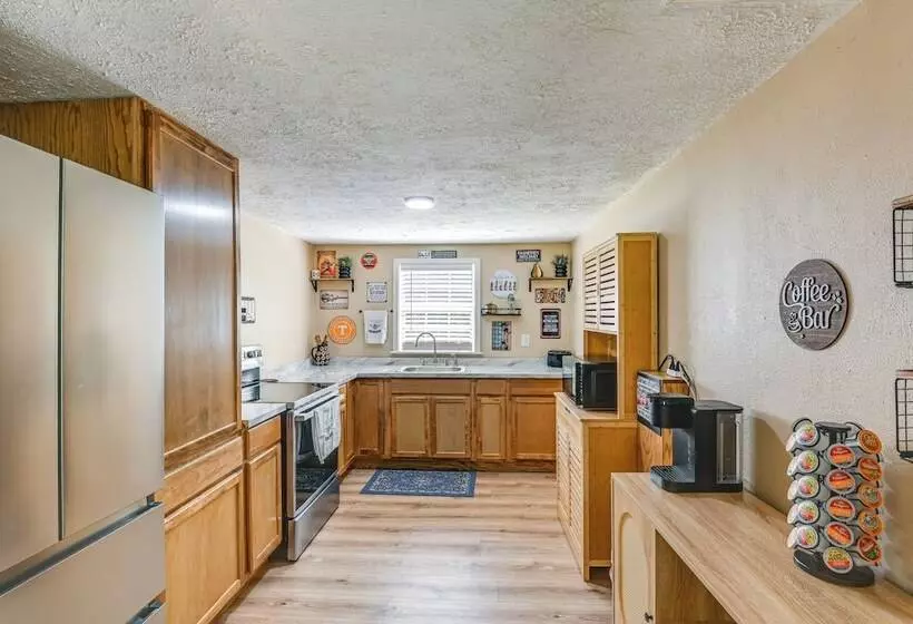 Middle Tennessee Cottage ~ 10 Mi To Dickson!