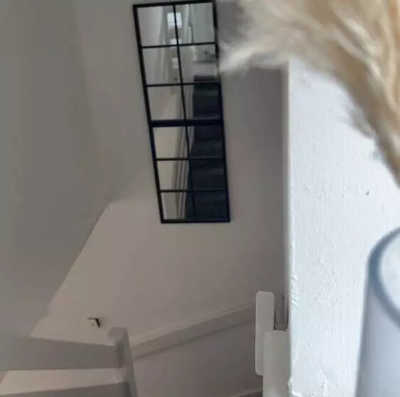 Residenssi Cozy 2 Bedhouse 20mins From Manchester City Centre