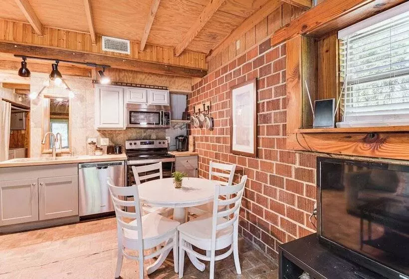 Riverfront Angler S Cabin In Fairhope W/ Deck!