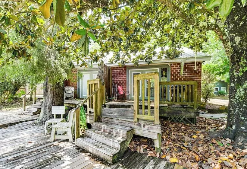 Riverfront Angler S Cabin In Fairhope W/ Deck!