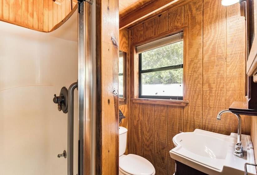 Riverfront Angler S Cabin In Fairhope W/ Deck!