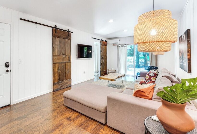 Private Hot Tub: Tree Lined Poconos Home!