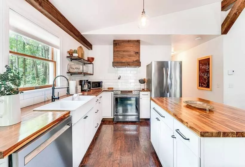 Private Hot Tub: Tree Lined Poconos Home!