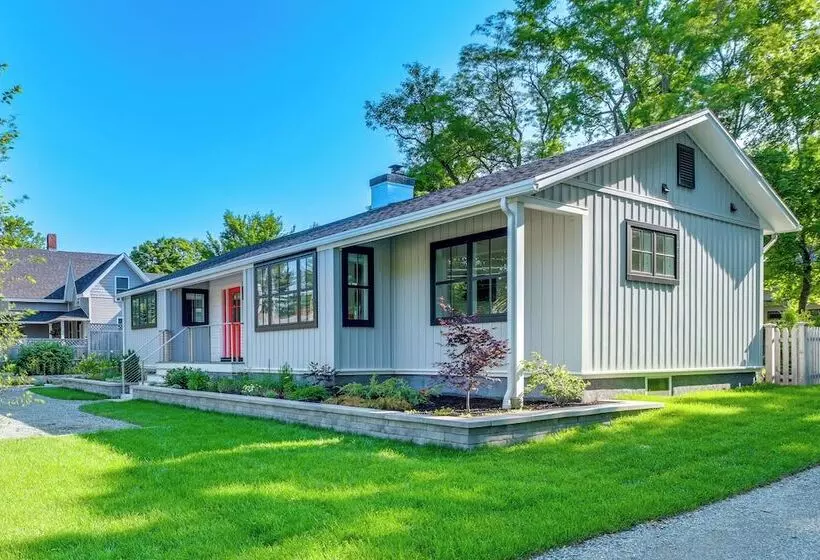 Upscale Southwest Harbor Retreat   Dog Friendly!