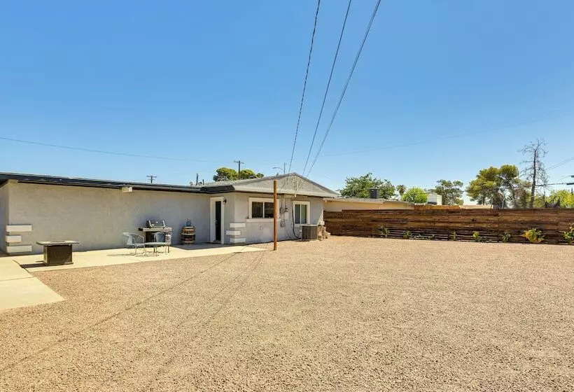 Dog Friendly North Las Vegas Home ~ 9 Mi To Strip!