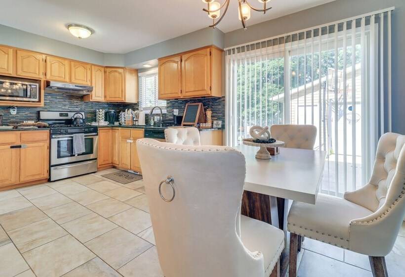 Westland Family Home W/ Deck & Fenced Yard