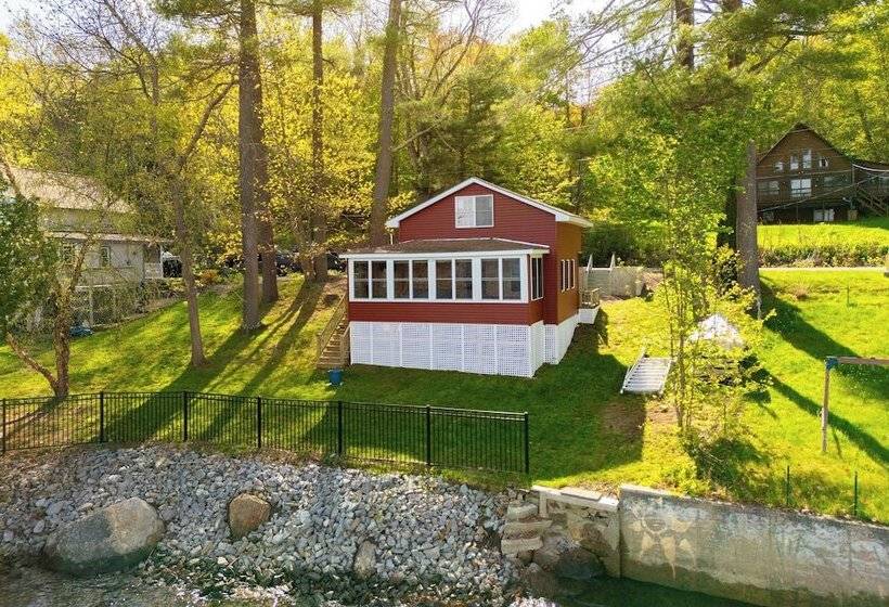 Androscoggin Lakefront Cottage, Boat Dock & Views!