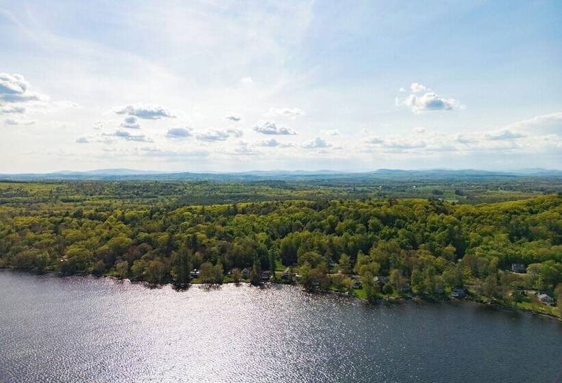 Androscoggin Lakefront Cottage, Boat Dock & Views!