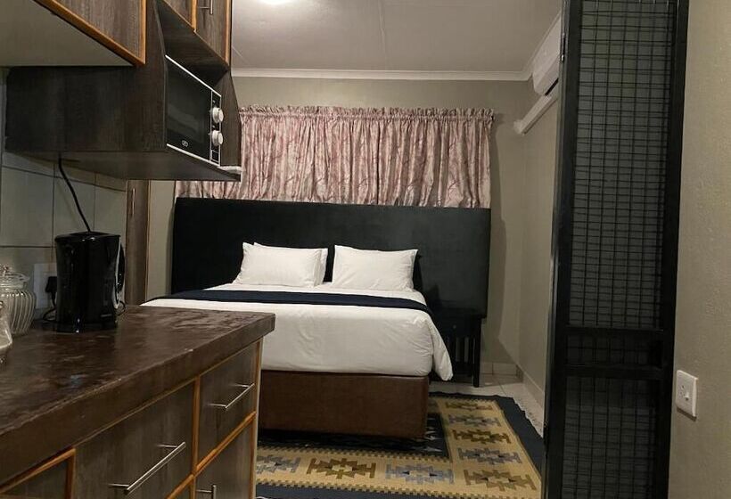 مبيت وإفطار Pw Heights Private Guest House