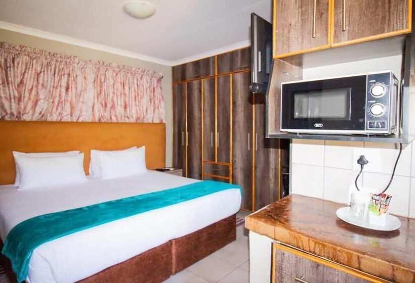 مبيت وإفطار Pw Heights Private Guest House