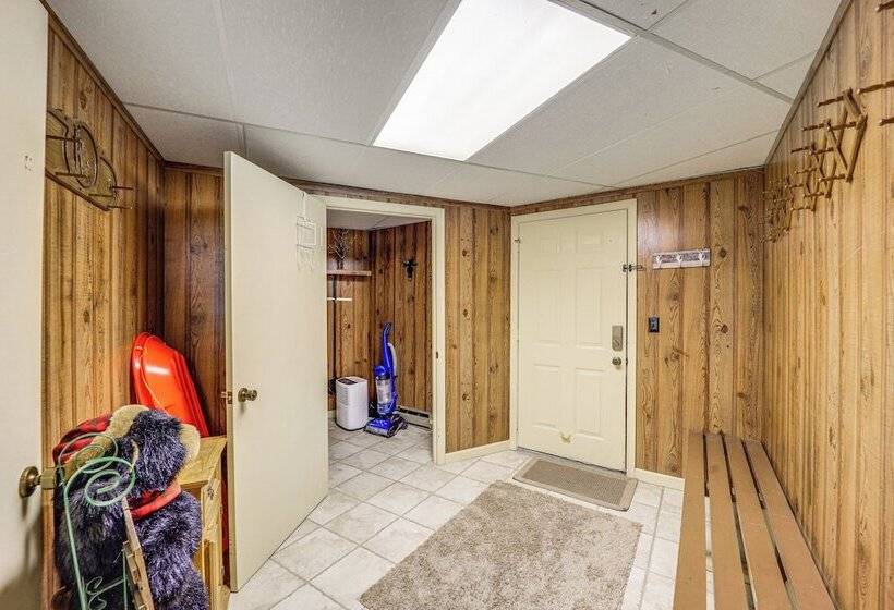 Beech Mountain Cabin W/ Deck, Grill: Ski + Hike!