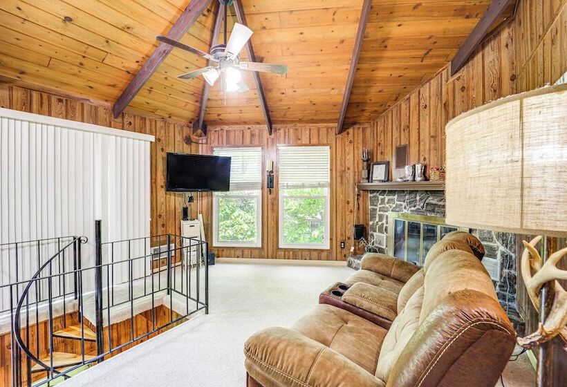 Beech Mountain Cabin W/ Deck, Grill: Ski + Hike!