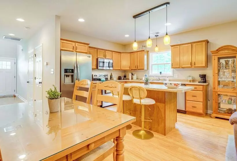 Candler Home W/ Porch & Backyard: Near Asheville!