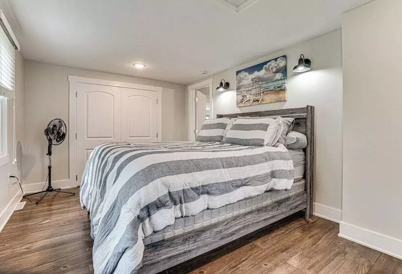 Charming Pepin Home Near Mississippi River!