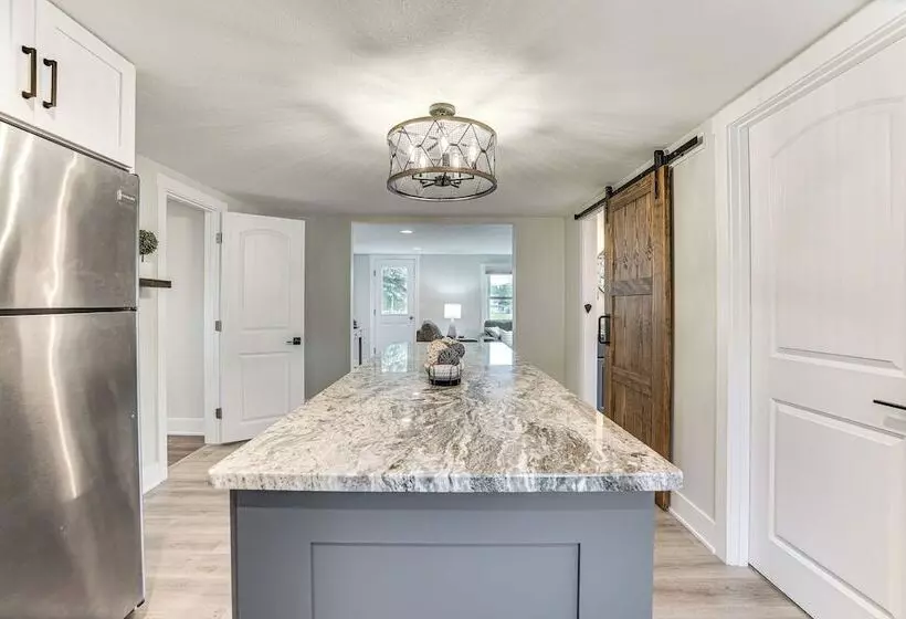 Charming Pepin Home Near Mississippi River!