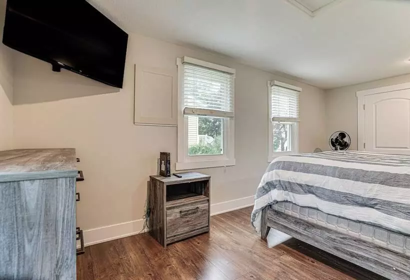 Charming Pepin Home Near Mississippi River!