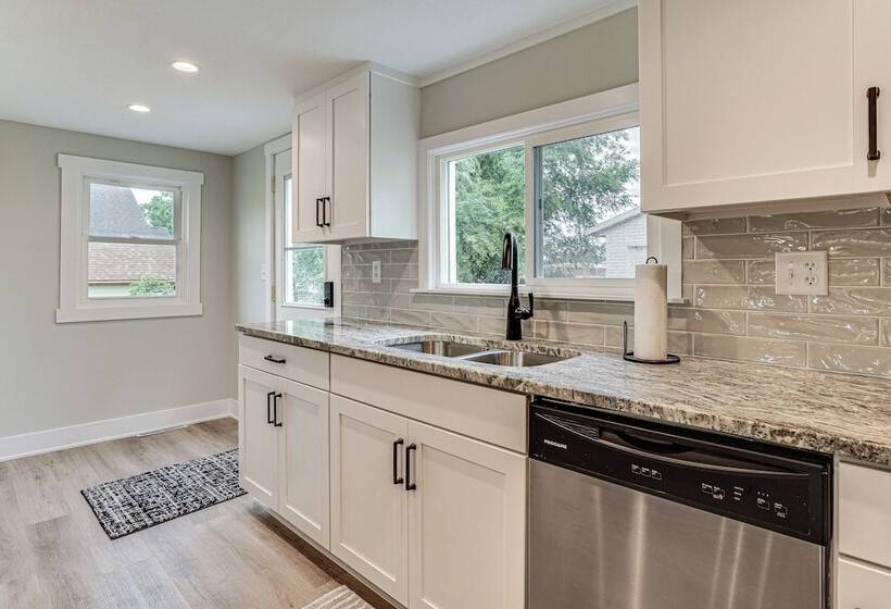 Charming Pepin Home Near Mississippi River!