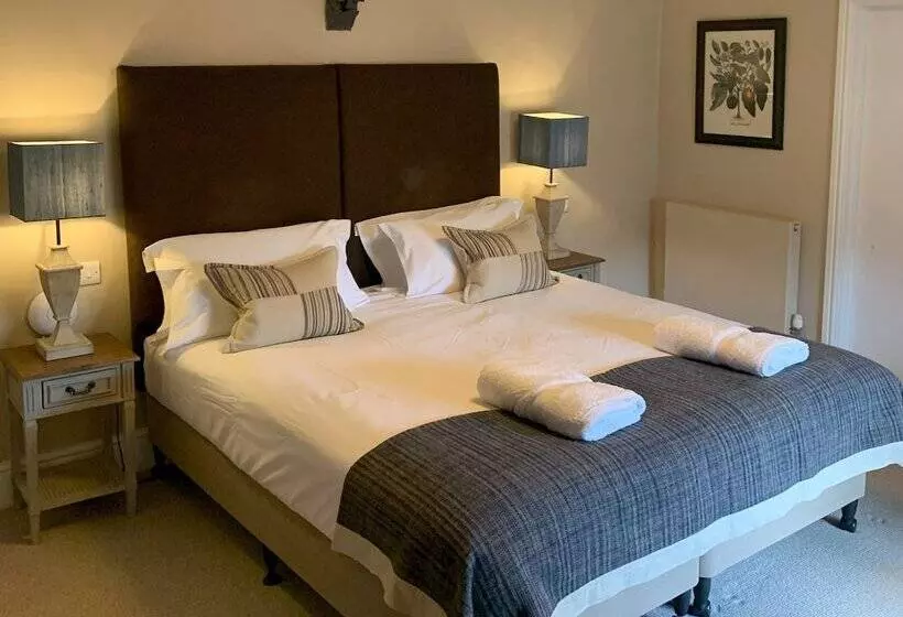 Hotelli The Crown At Shipton