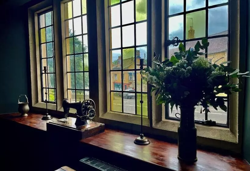 Hotelli The Crown At Shipton