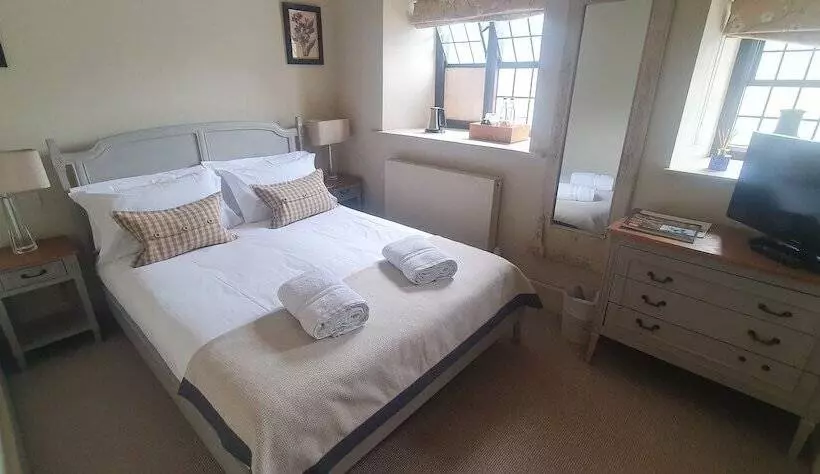 Hotelli The Crown At Shipton