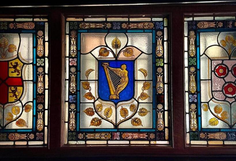 酒店 The Crown At Shipton