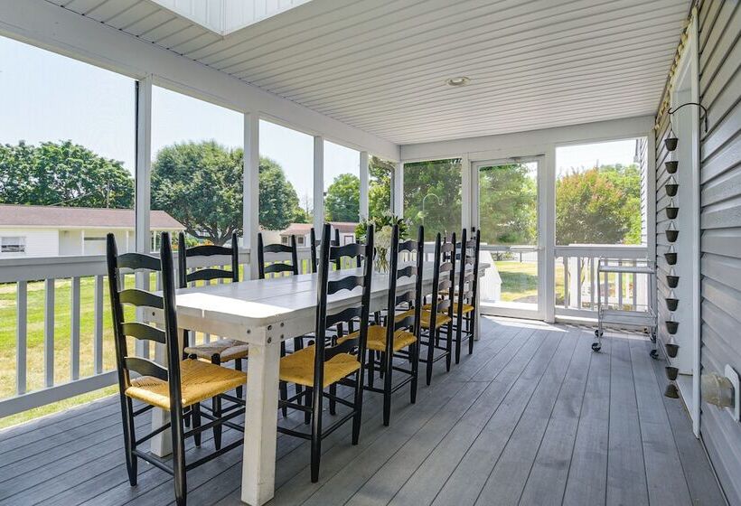 Middle River Retreat W/ 150 Pier: Dogs Welcome!