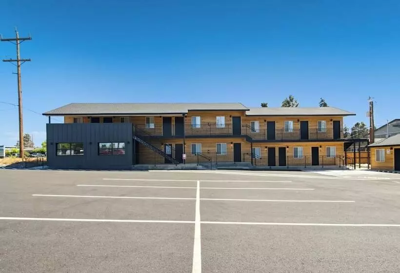 モーテル The Central Block