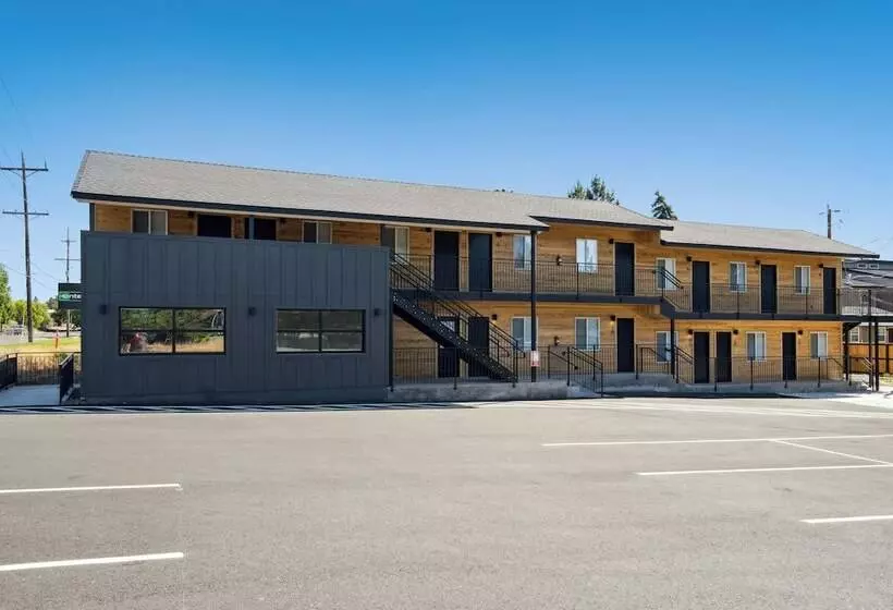 モーテル The Central Block