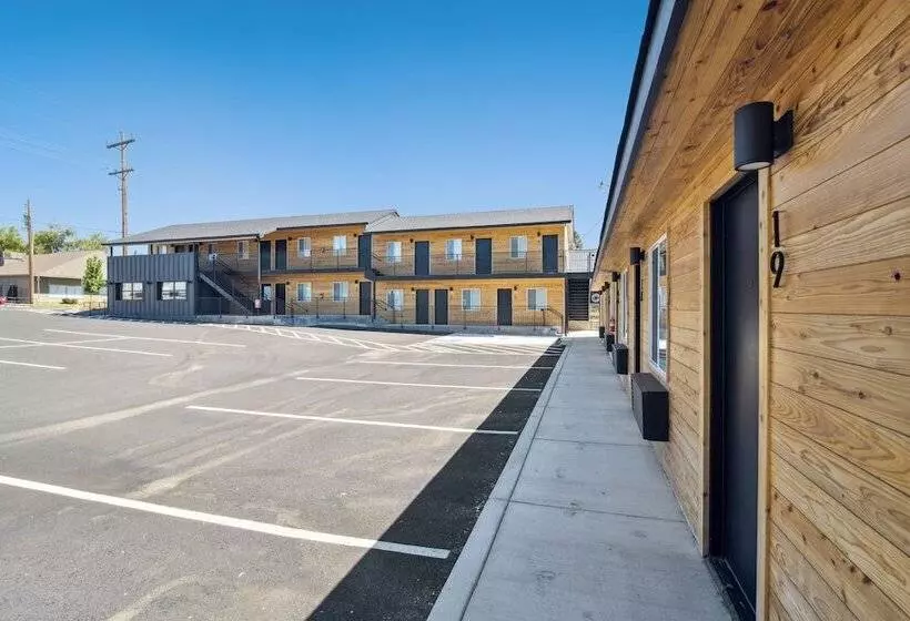 モーテル The Central Block