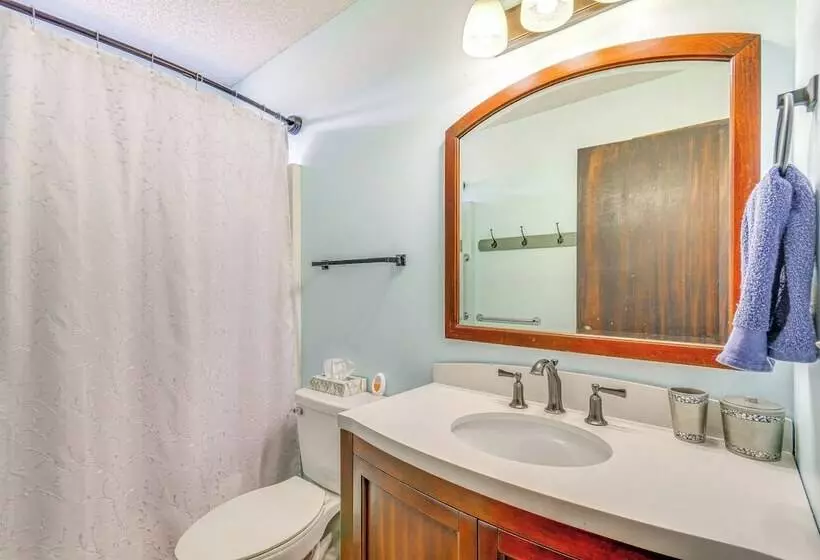 Navarre House W/ Game Room: 5 Mi To Beaches!