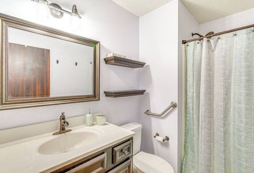 Navarre House W/ Game Room: 5 Mi To Beaches!