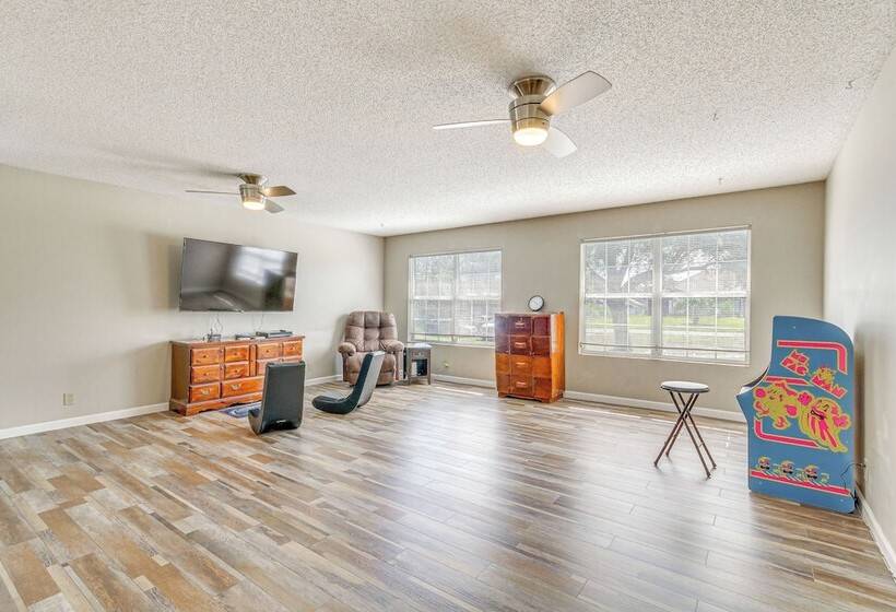 Navarre House W/ Game Room: 5 Mi To Beaches!