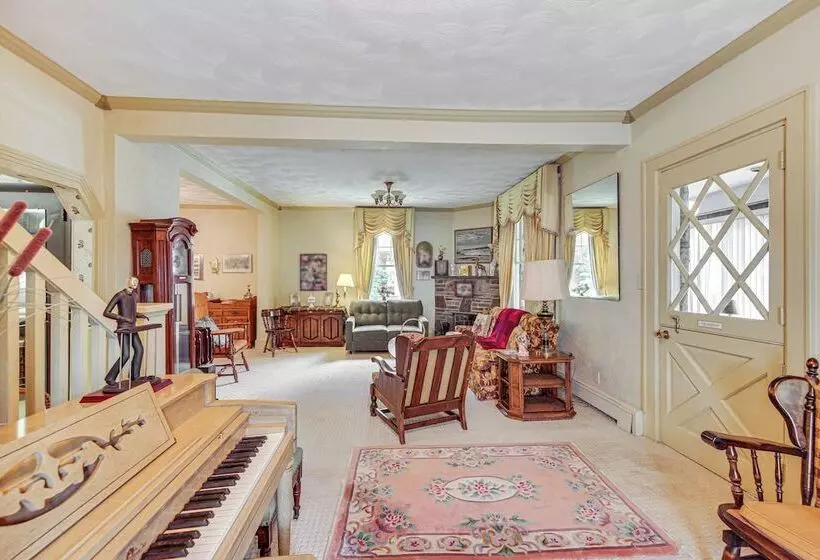 15 Mi To Seven Springs Resort: Somerset Home!