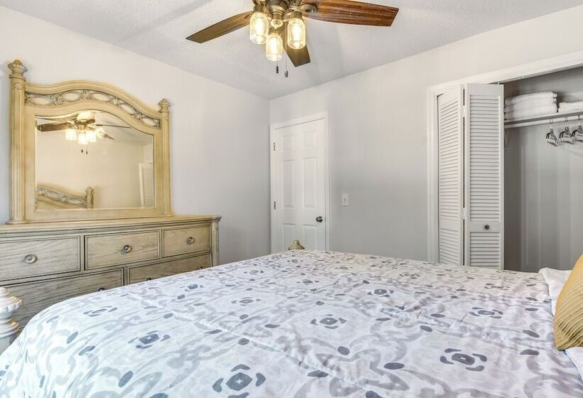 Powder Springs Home W/ Grill: 11 Mi To Six Flags!