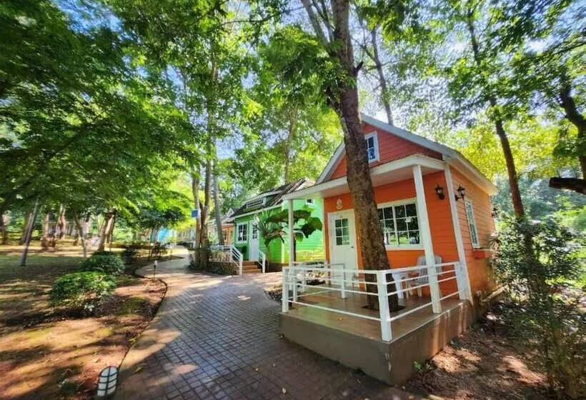 Puprai Tarnnarm Resort