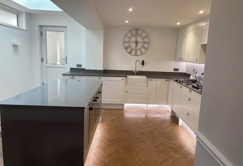 レジデンス Seaside Bliss Retreat In Folkestone