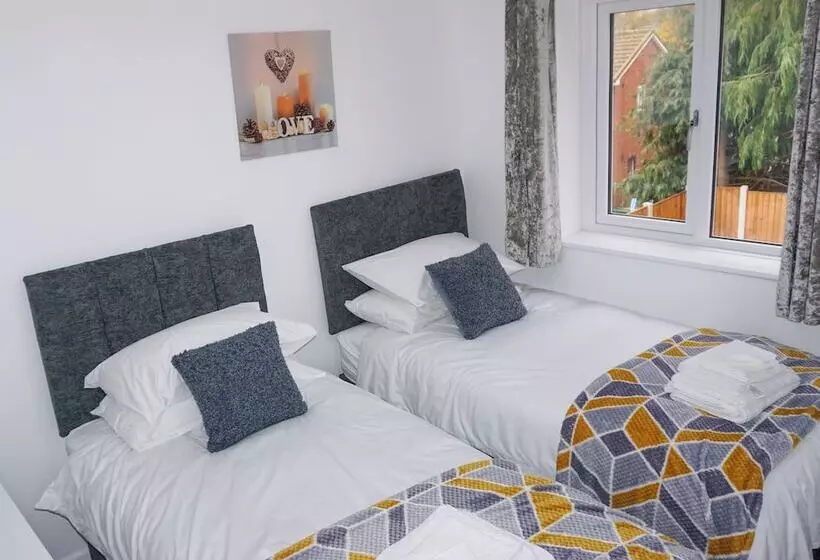 Residenssi The Oasis   For Contractors And Individuals