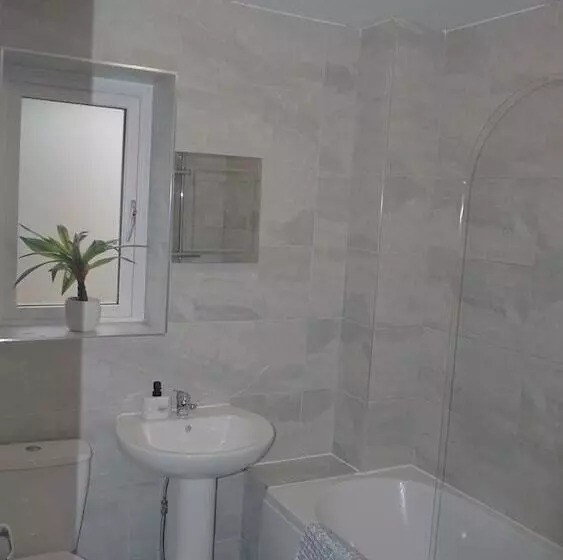 Residenssi The Oasis   For Contractors And Individuals